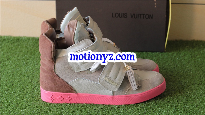 Brand Sneaker High Top Grey Pink